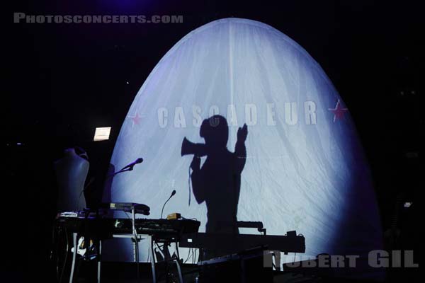 CASCADEUR - 2010-11-07 - PARIS - La Cigale - 